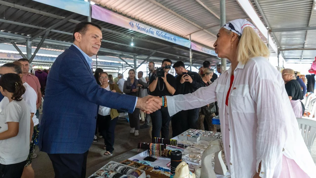 Başkan Özyiğit, Ali Mahir Başarır ve Berkay Gezgin’le birlikte kadınlarla buluştu