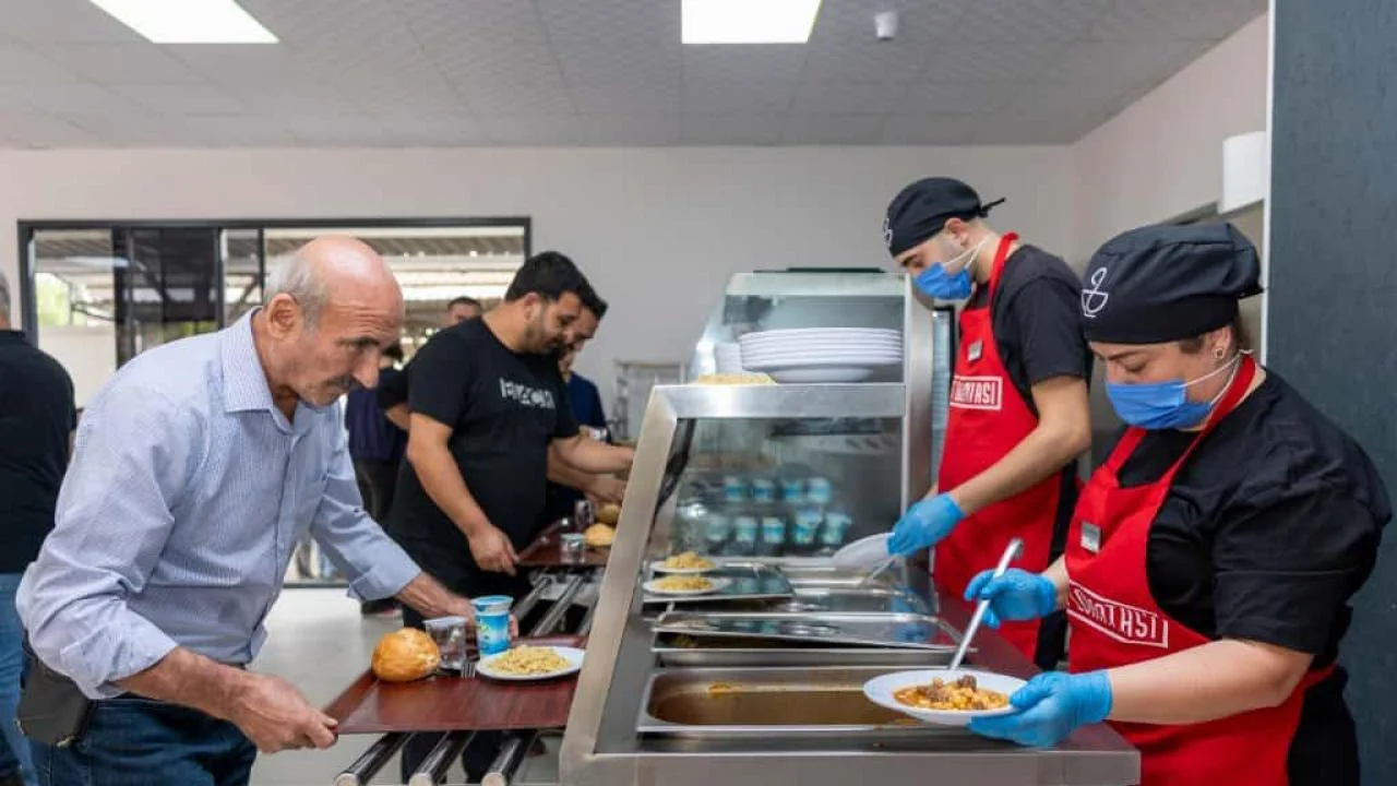 Yenişehir’de çorba parasına 3 çeşit yemek