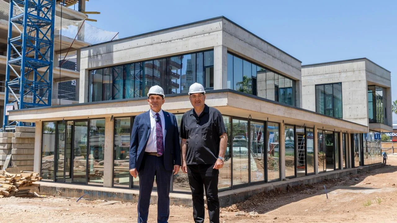 Yenişehir Belediyesi Mersin’e kent kütüphanesi ve oyuncak müzesi kazandırıyor