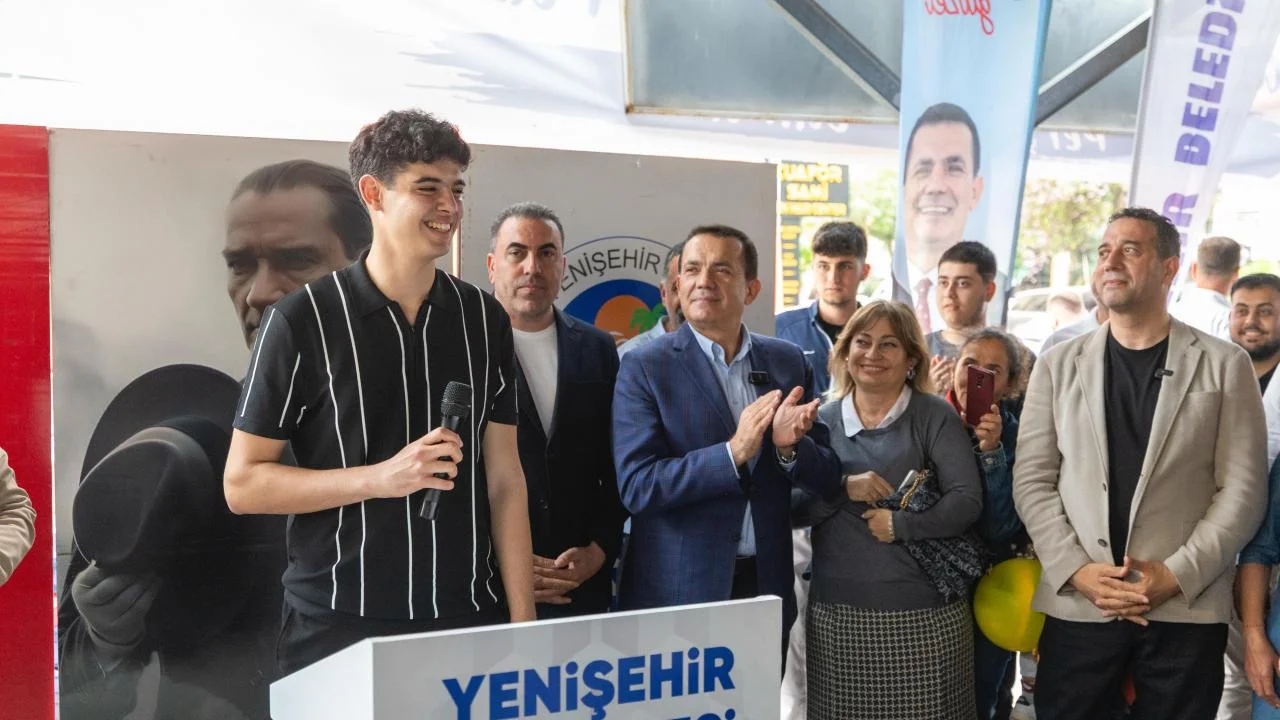 Başkan Özyiğit, Ali Mahir Başarır ve Berkay Gezgin’le birlikte kadınlarla buluştu