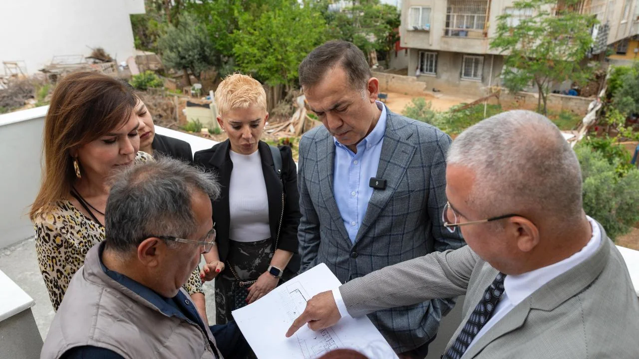 Başkan Abdullah Özyiğit, inşaatı devam eden projeleri yerinde inceledi