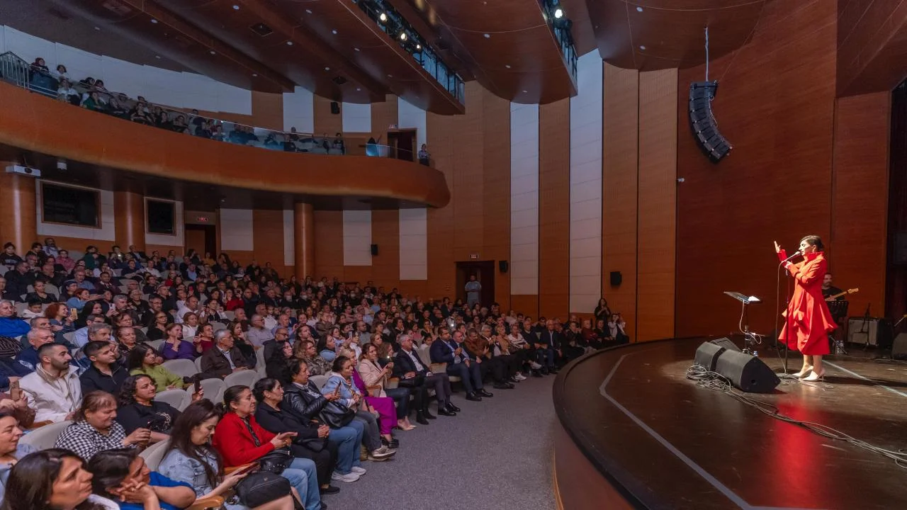 Aşık Veysel Yenişehir’de anıldı