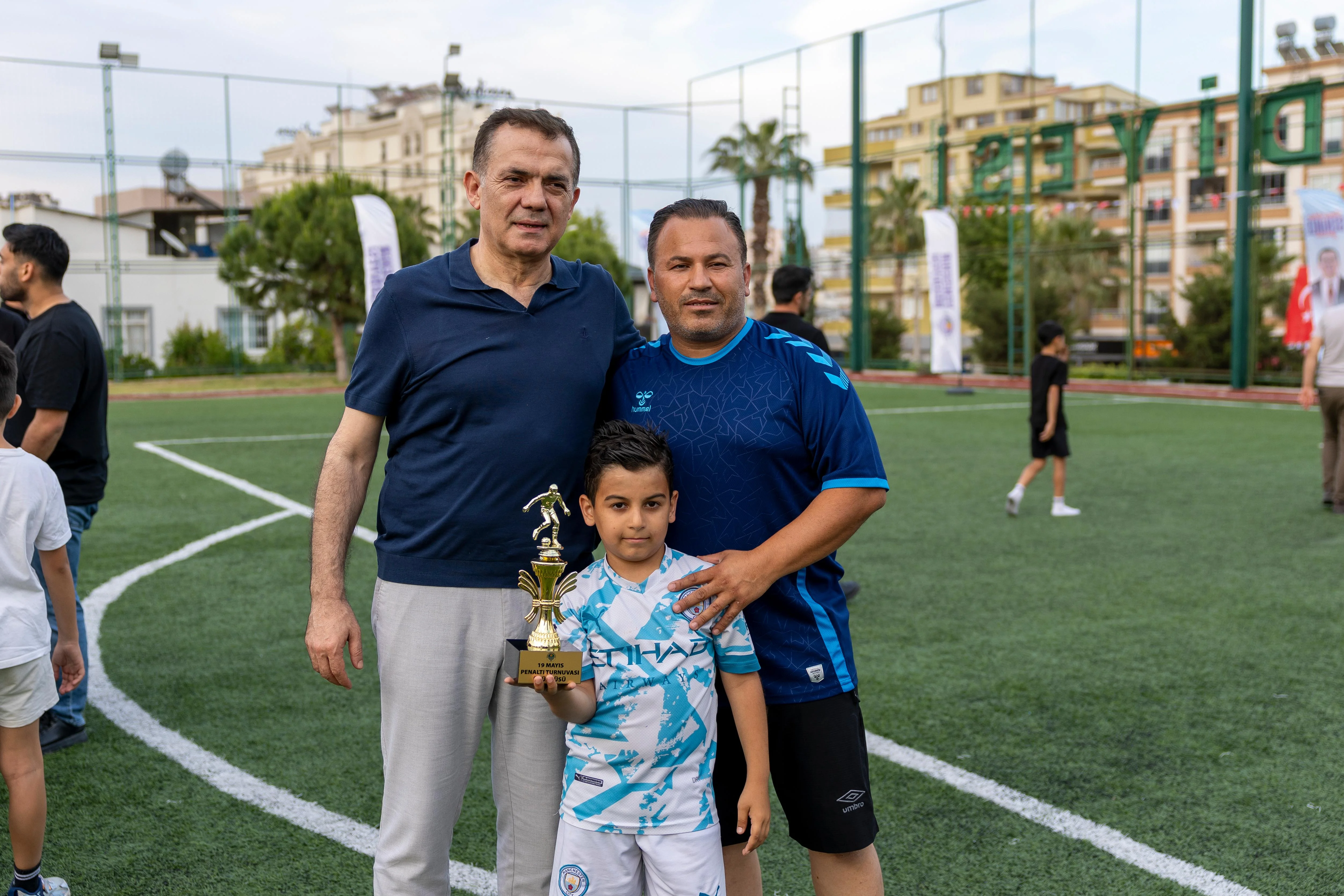 Dostluk kazandı, Yenişehir coştu
