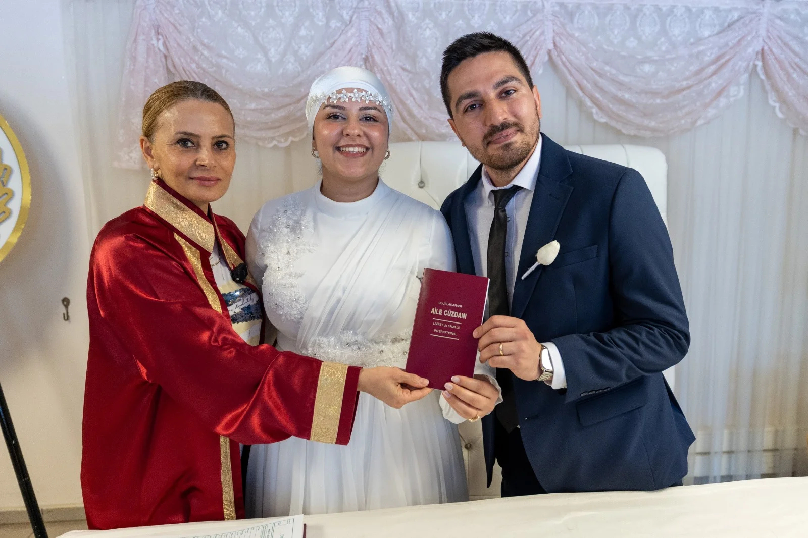 Nikah salonlarında 16 Haziran telaşı